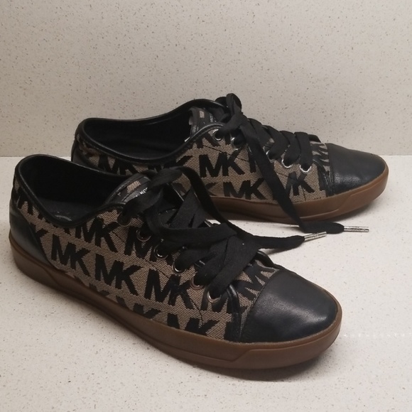 Michael Kors Shoes - MICHAEL KORS womens sneakers (size 8M)
